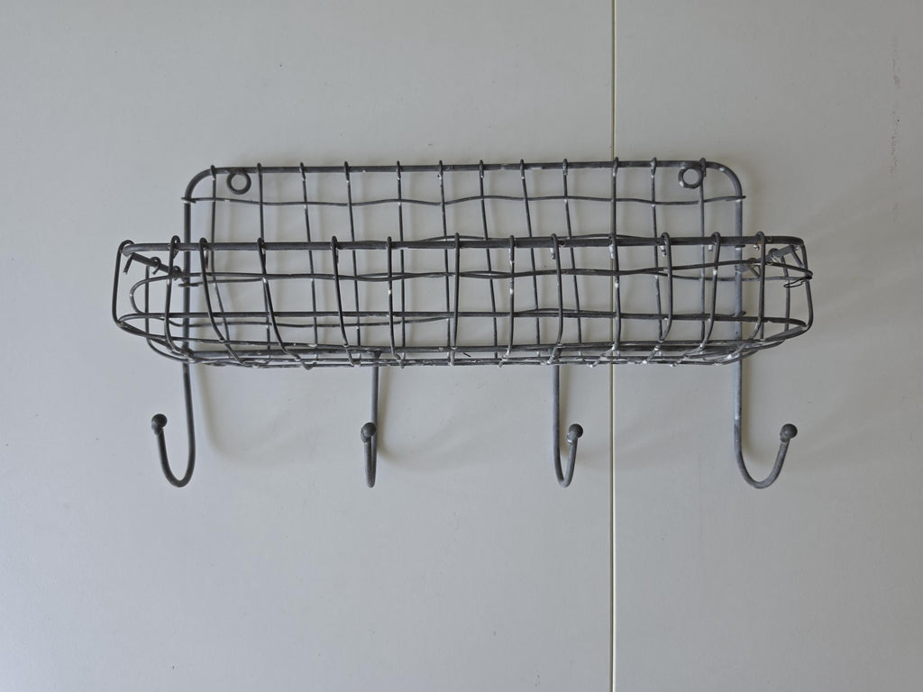 Vintage French Wire Wall Rack Metal Basket Coat Hooks Rustic Kitchen Bathroom Storage Organizer