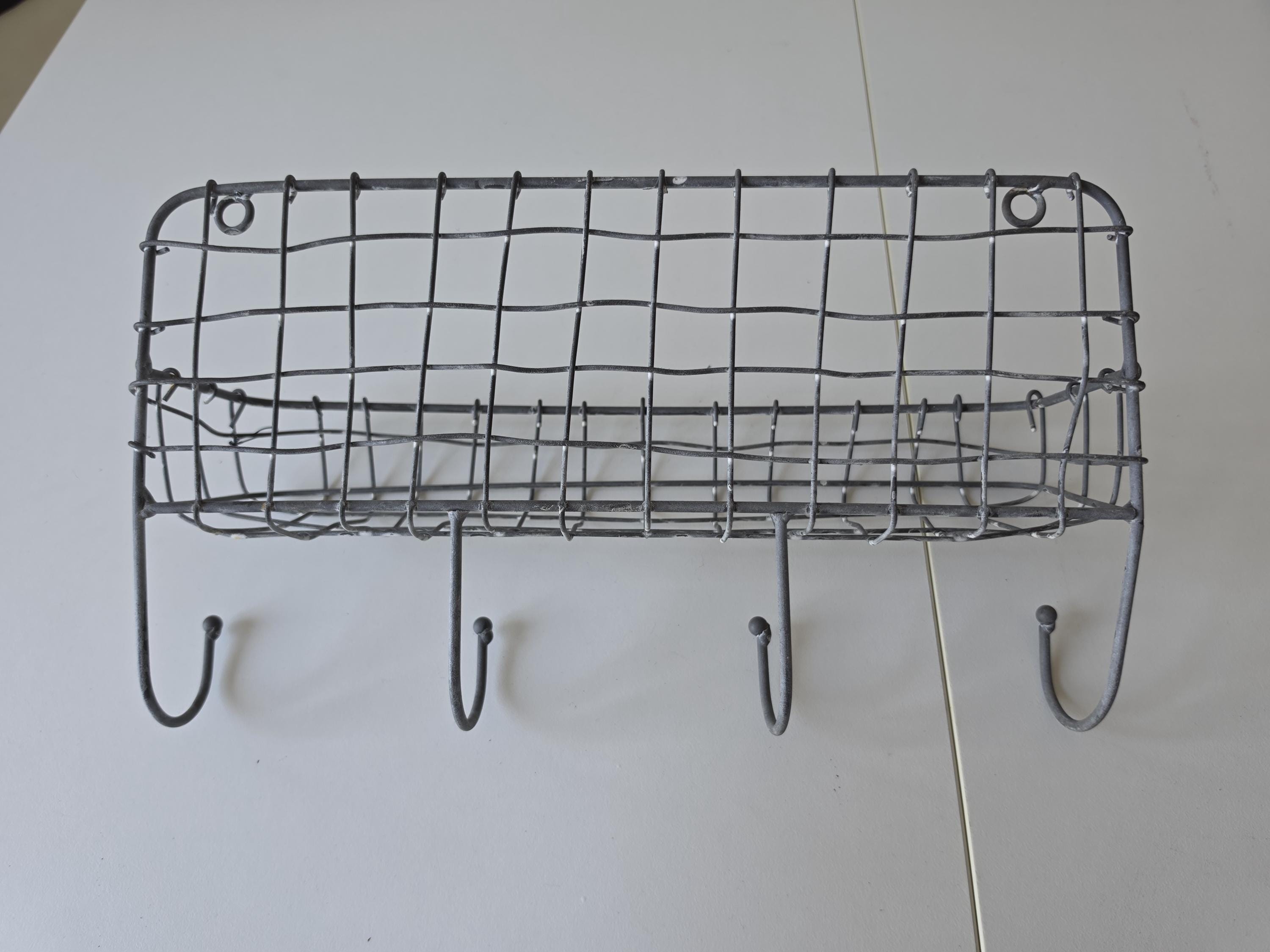 Vintage French Wire Wall Rack Metal Basket Coat Hooks Rustic Kitchen Bathroom Storage Organizer